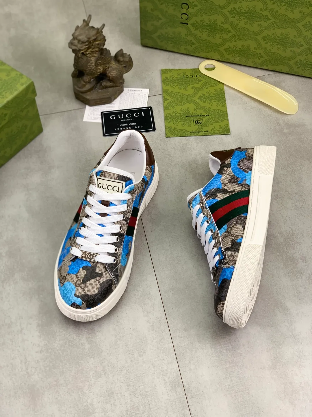 Men's Men's Shoes P420 💰[New Style] 🆘 The latest model from Gucci's official website🎁Classic casual and fashionable men's shoes👟Hot style💥Simple and elegant style, exclusive for trendy men. Unique latest brand elements from the official website👑Gucci original decoration, fashionable and generous, made of original soft calfskin fabric➕Comfortable soft sheepskin lining ✅The official website specifies wear-resistant rubber outsole_full of elasticity, classic model taken in real life🎬Color: 2️⃣colors available😍Number: 38-44
